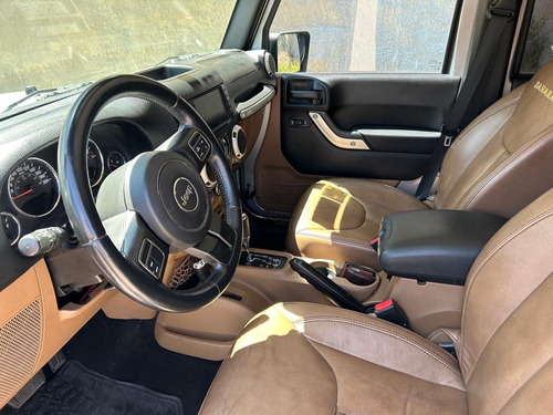 Jeep Wrangler 3.6 Unlimited Sahara V6 4x4 At