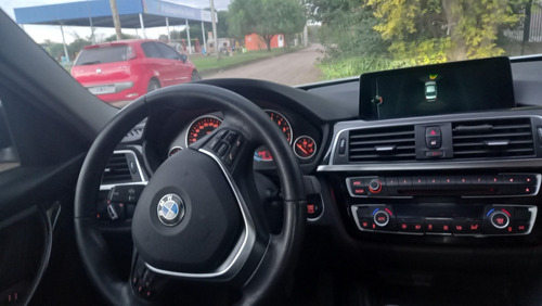 BMW Serie 3 2.0 320i Sedan Executive