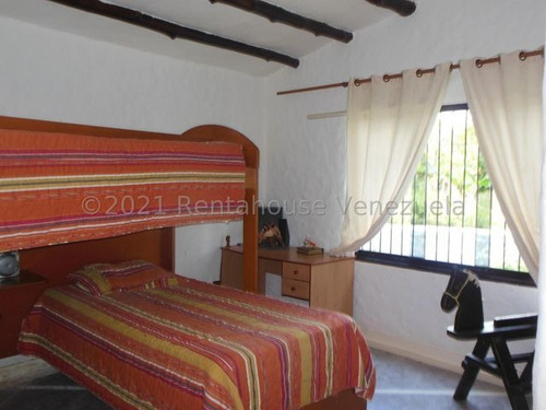 Imagen 12 de 17 de Casa En Venta En Lomas Del Halcon 22-7515 #ventasdeleste 04142226685