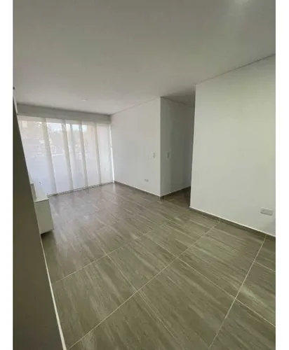 Vende Apartamento En Ríonegro 72 Metros Con Parqueadero U/cerrada Ch