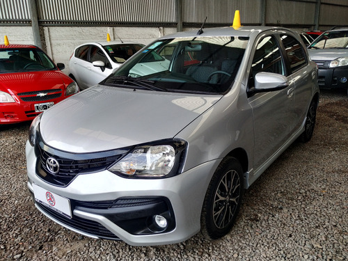 Toyota Etios 1.5 Sedan Xls