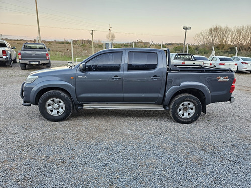 Toyota Hilux Sr 4x4 2.5 Turbo