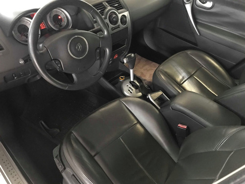 Imagem 7 de 9 de Renault Mégane 2.0 Dynamique Sedan 16v Gasolina 4p