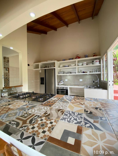 Casa Quinta En Merida Libertador Con Agua De Manantial