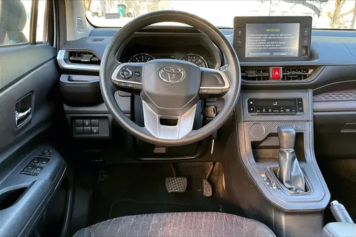 Toyota Avanza 2023