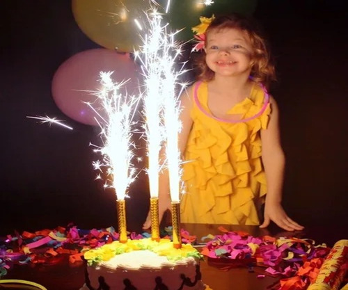 Imagen 3 de 8 de Bengalas Cumpleaños X4un -apto Renar- Barata La Golosineria