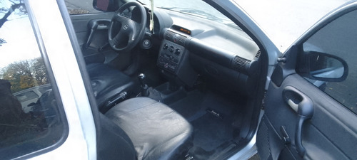 Chevrolet Corsa 1.6 Gl 3 puertas