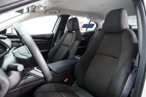 Mazda Mazda 3 SEDAN i TA