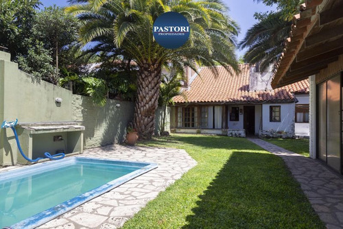 Olivos Golf. Excel Chalet 5 Amb - Jardin Quincho Pileta!