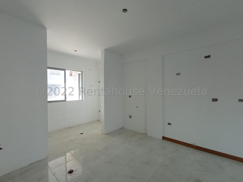 Imagen 6 de 15 de Townhouse En Venta, Monteserino San Diego. 23-14901 Rentahouse