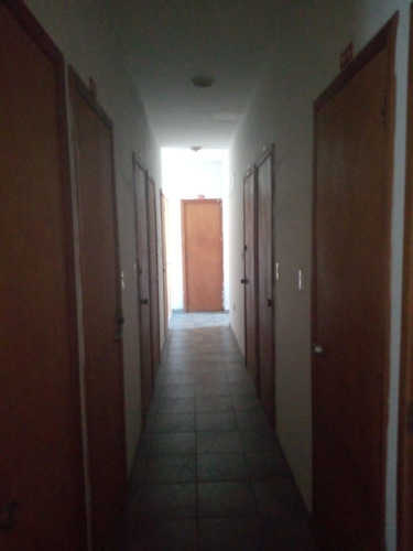 Imagen 7 de 19 de Century 21 Inmoservi Ofrece Amplio Apartamento En Residencias Karla-valentina