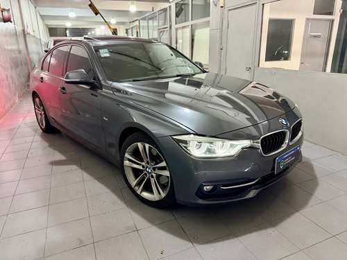 BMW Serie 3 3.0 330i Sedan Sport Line 252cv