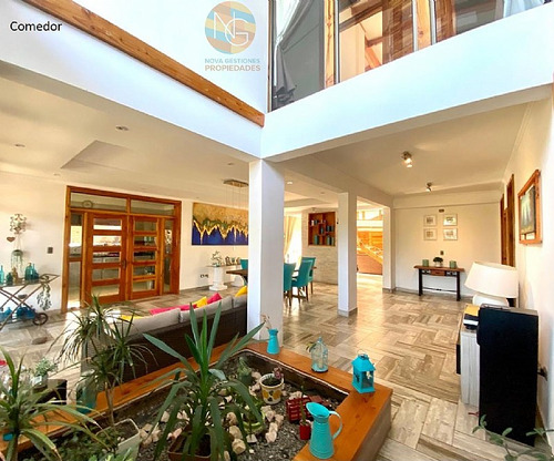 Casa En La Florida, 1000 M2 De Terreno, 350 M2 Construidos.
