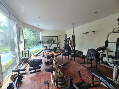 Casa Con Alberca En Venta En San Martinito, Frente A La Vista