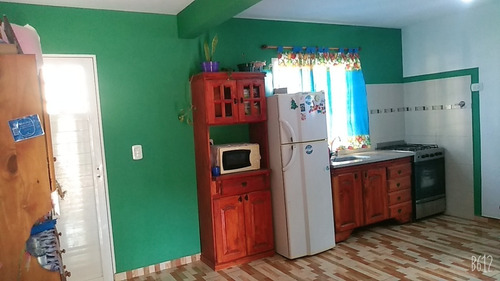 Imagen 4 de 10 de Duplex Al Frente - Calle 6 N° 6798 - Mar Del Tuyu