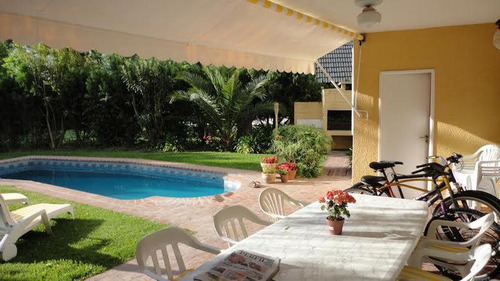 C.c. Los Cardales 1 Planta 3 Dorm. Buen Jardín Y Pileta. U$s 136.000.-