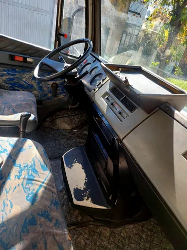 Mercedes Benz 1218