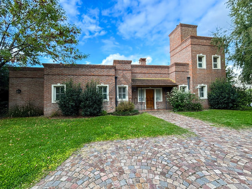 Casa En Venta En Haras La Pradera, Pilar, G.b.a. Zona Norte
