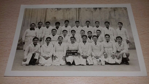 Foto Antigua Escolar Niños Guardapolvos Escuela 25