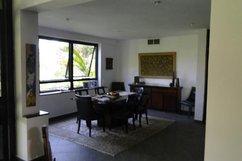 Imagen 10 de 14 de 306000 L Trias 04140432833 Casa Venta Guataparo Country Club