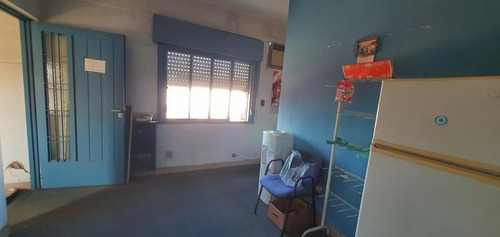 Imagen 11 de 16 de Galpon 450 M2 Cubiertos Con Oficinas Y Lugar Para Estacionamiento-en Venta