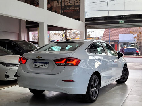 Imagen 4 de 15 de Chevrolet Cruze 2022 1.4 Ltz At Sedan