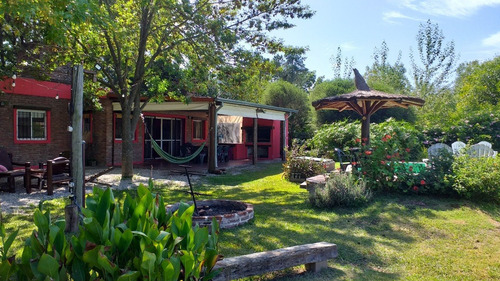 Imagen 4 de 16 de Espectacular Casa En Funes - Alquiler Temporario