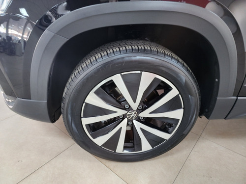 Volkswagen Taos 1.4 250 TSI TOTAL FLEX HIGHLINE AUTOMÁTICO
