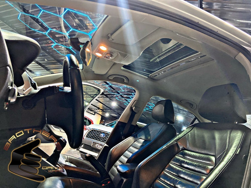 Imagen 16 de 21 de Volkswagen Vento 2.0 Sportline Mt