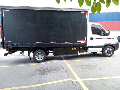 Iveco Daily 70c17 Euro 5 2013 Baú Sider Caminhão 3.0 Turbo D