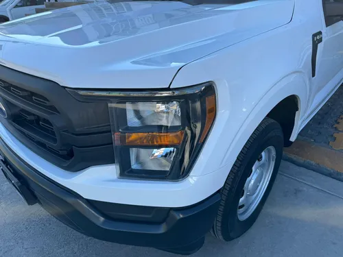 Ford F-150 3.3 XL Doble Cabina V6 4x2 At