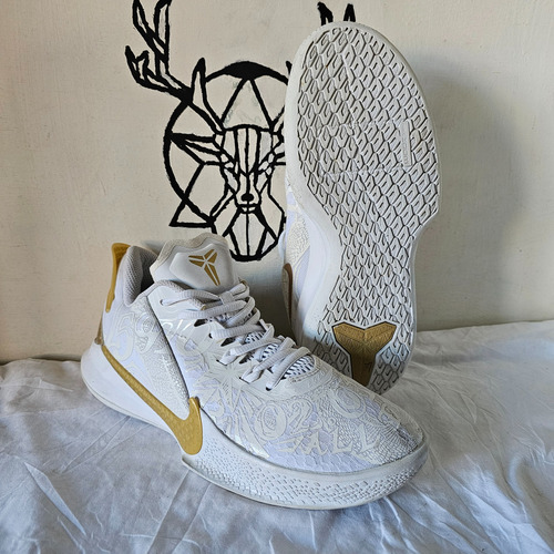 Zapatilla De Básquet Nike Kobe Mamba Focus (Usado)