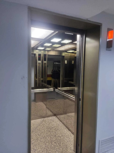 Metro Escuela Militar (161434)