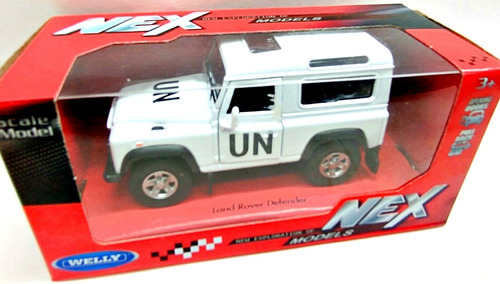 Auto Land Rover Defender Coleccion Esc1:38 Metal Un