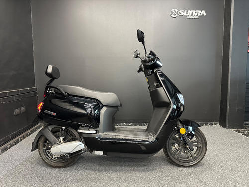 Imagen 18 de 19 de Scooter Sunra R-bot Doble Litio 2023
