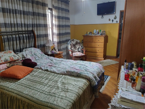 Imagem 11 de 30 de Sobrado A Venda Com Excelente Terreno Na Vila Das Belezas - Reo679709