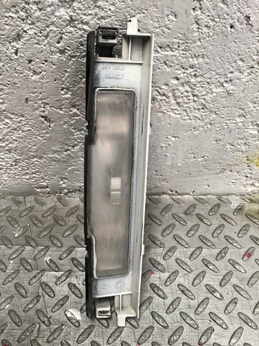 Luz Porta Placa Tra Toyota Yaris Hb 1.3 Std 2000/2005