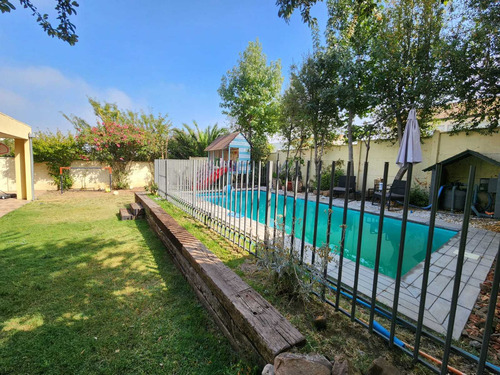 Casa Con Cocina Remodelada 6d-4b-5e (86923)