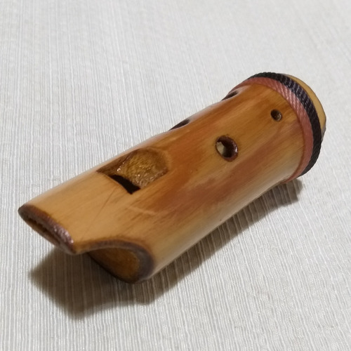 Imagem 3 de 6 de Ocarina 4 Furos - F# 440 Hz - Yakecanflautas