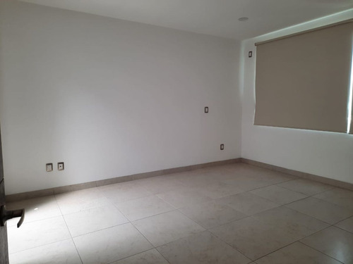 Imagen 12 de 18 de Casa En Renta/venta En Zibata!!!