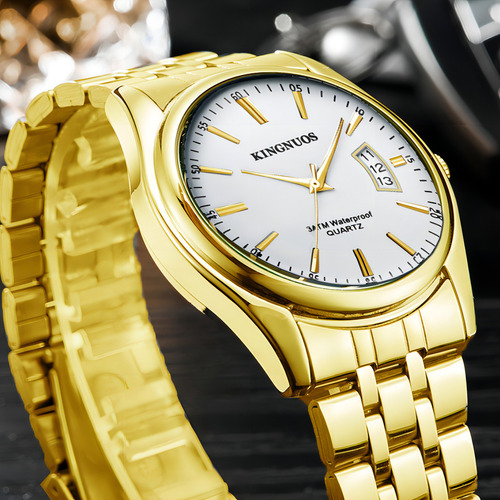 Reloj De Cuarzo Con Correas De Acero Con Calendario Kingnuos Color De La Correa Dorado Color Del Fondo Blanco