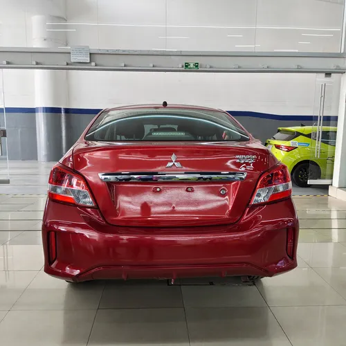 Mitsubishi Mirage 1.2 G4 GLX Cvt