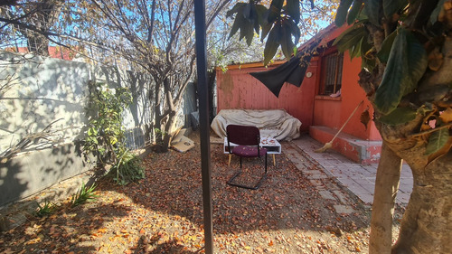 Venta Amplia Froilan Roa Macul 4d+2b, Patio Estacionamiento
