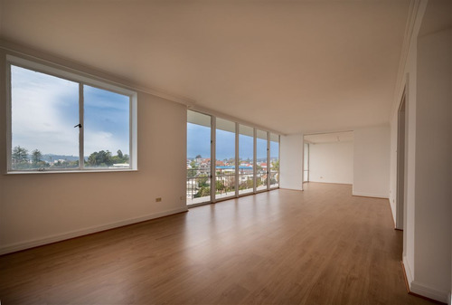 Departamento Con Vista En Venta De 2 Dorm. En Cerro Castilo