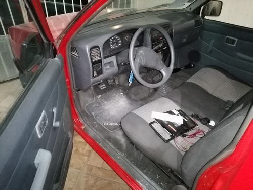 Imagen 2 de 2 de Nissan Frontier 2001 King Cab Xe 5vel 4x2 Mt