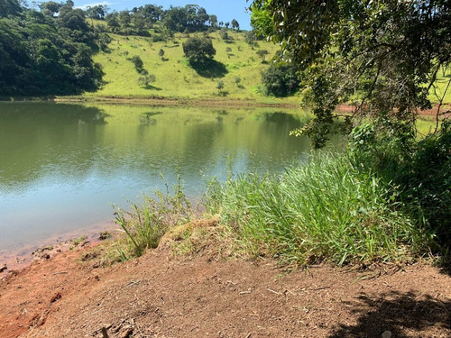 Imagem 4 de 7 de Gs- Venha Conhecer Um Terreno De 600m² !!!