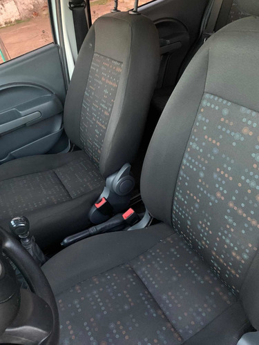 Imagem 5 de 8 de Fiat Uno 2016 1.0 Vivace Flex 3p