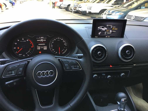 Imagen 12 de 15 de Audi A3 2020 1.4 Sedán Select At Dsg