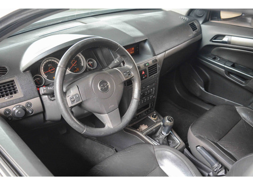 Chevrolet Vectra 2.0 MPFI GT-X HATCH 8V FLEX 4P MANUAL