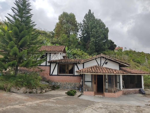 Casa Quinta Venta Colonia Tovar 3000mts Nela 23-33091